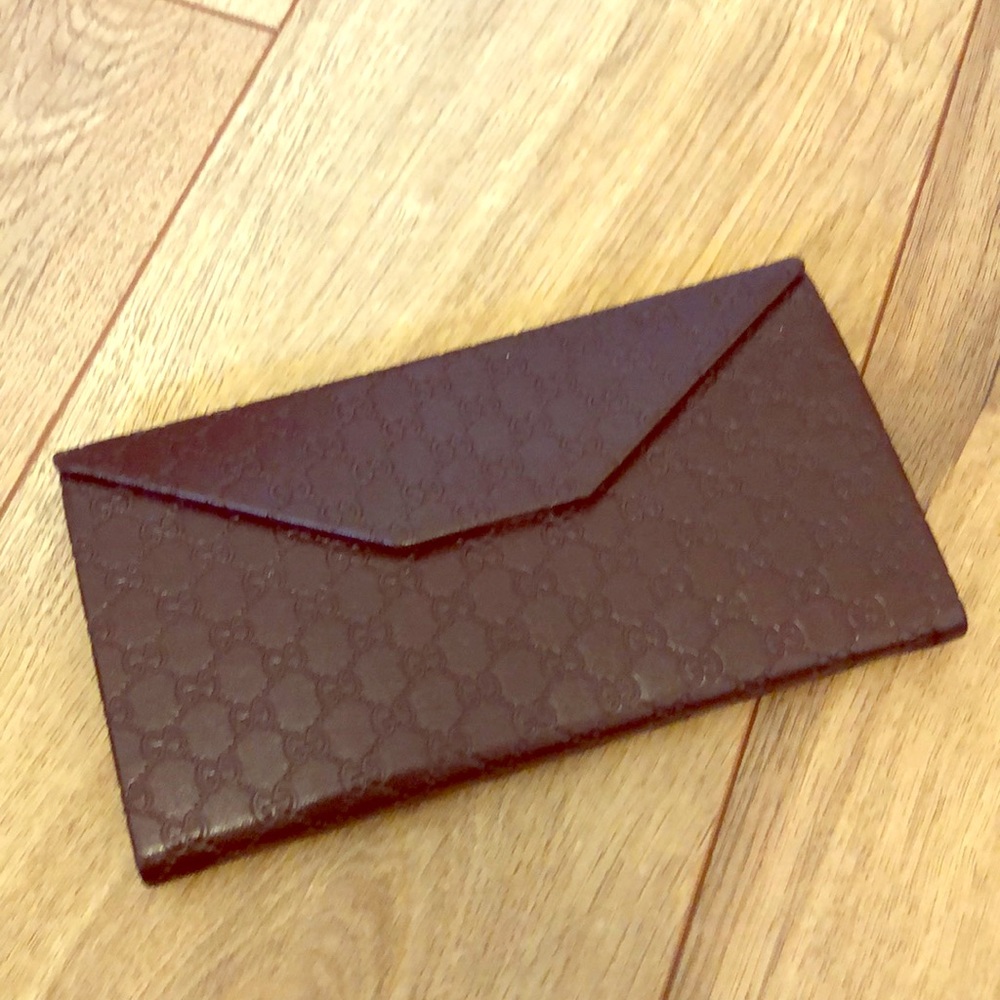 Gucci sunglass case - brown leather